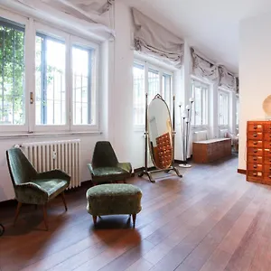 Lovely - Beautiful Loft With Terrace In Porta Romana , Milaan Italië